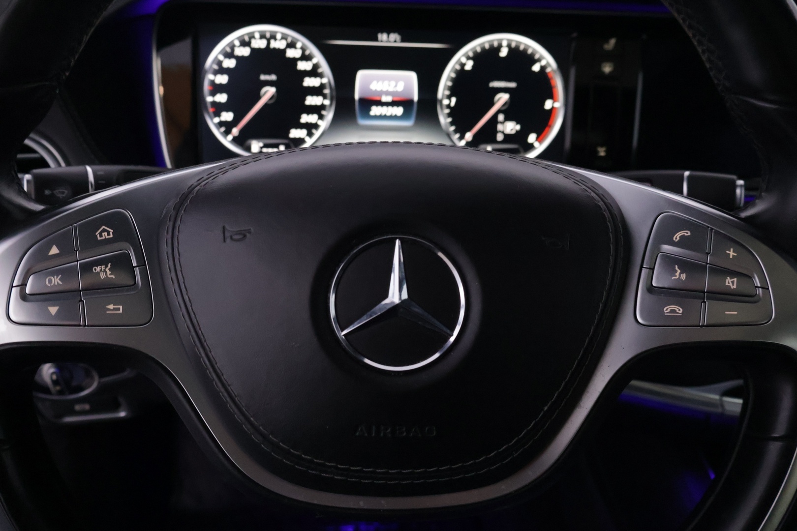 MERCEDES-BENZ S 2015