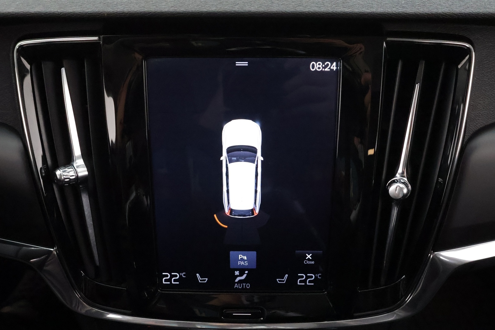 VOLVO V90 CROSS COUNTRY 2018