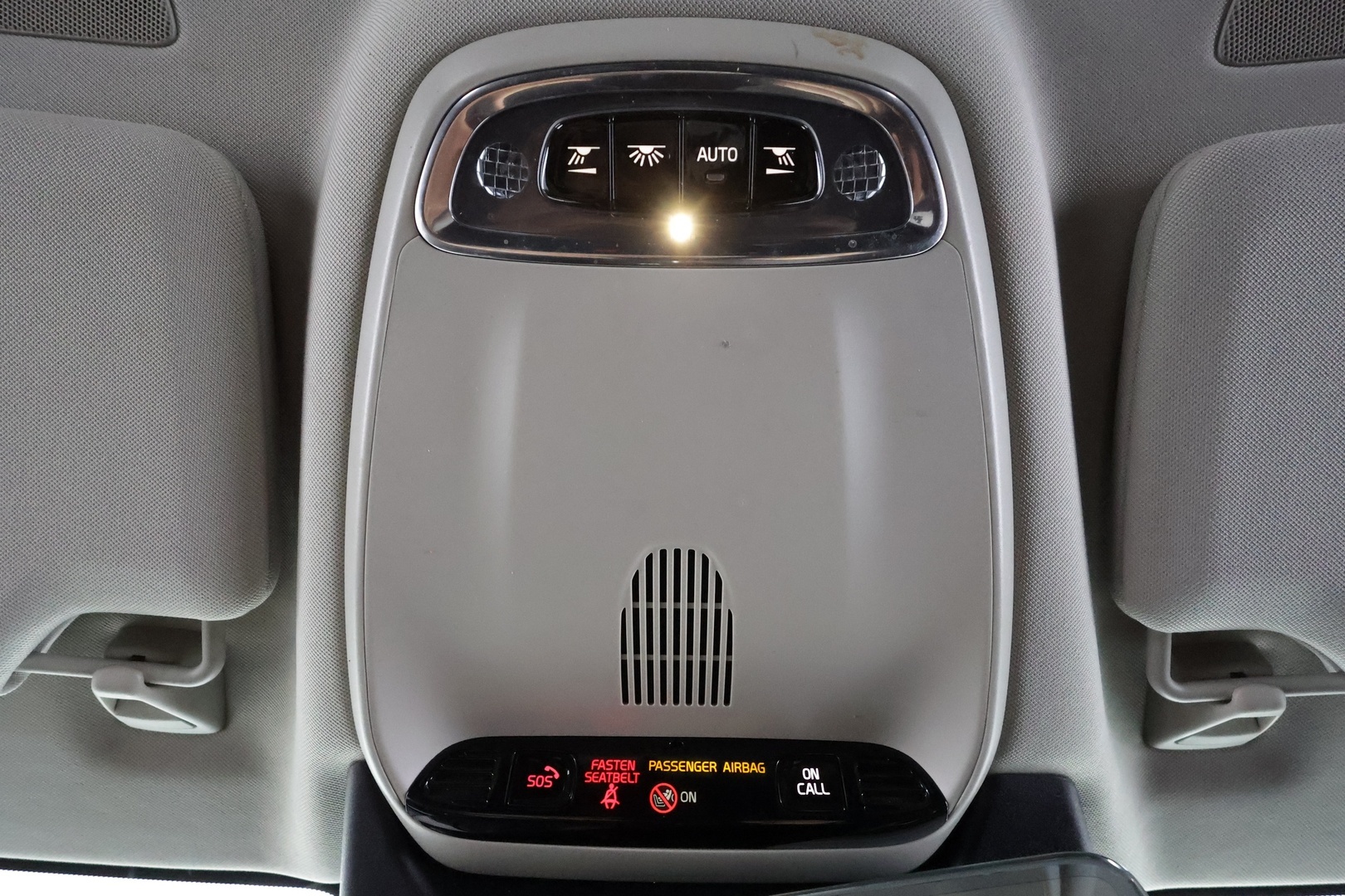 VOLVO V90 CROSS COUNTRY 2018