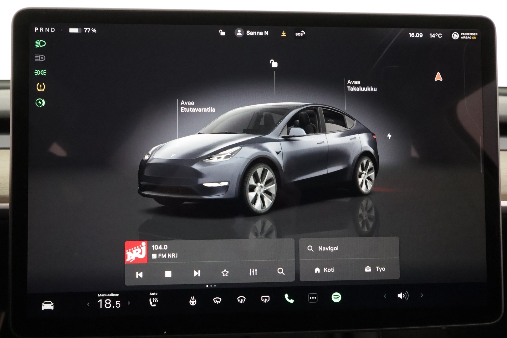 TESLA MODEL Y 2023