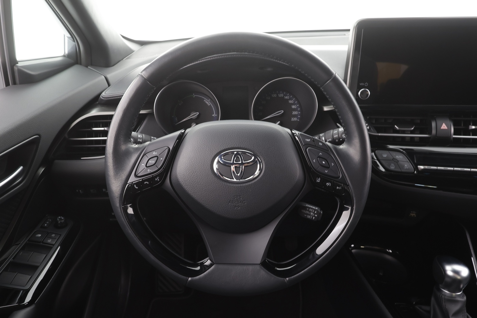 TOYOTA C-HR 2023