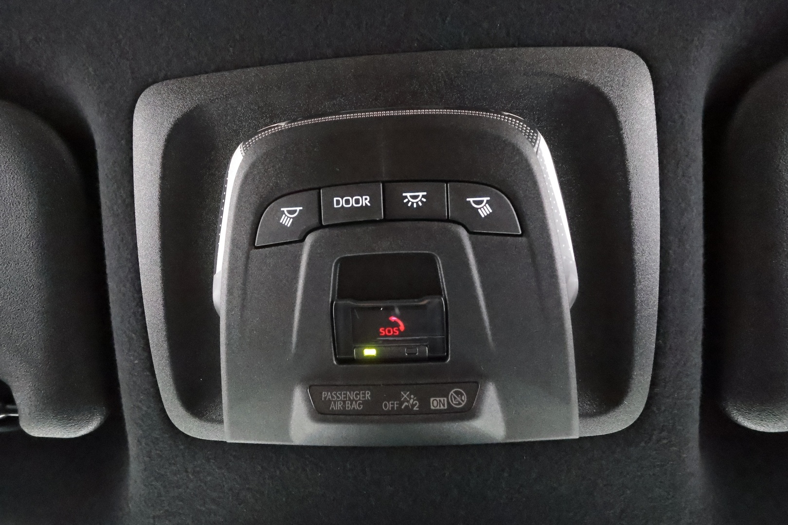 TOYOTA COROLLA CROSS 2024