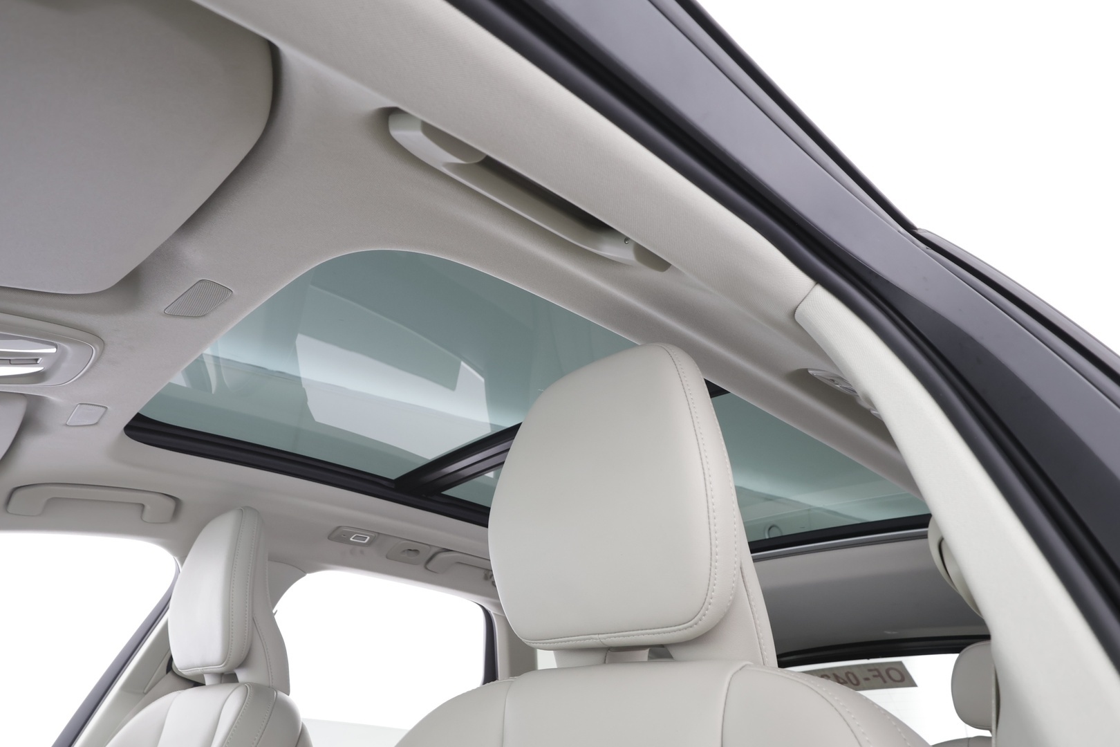VOLVO XC60 2022