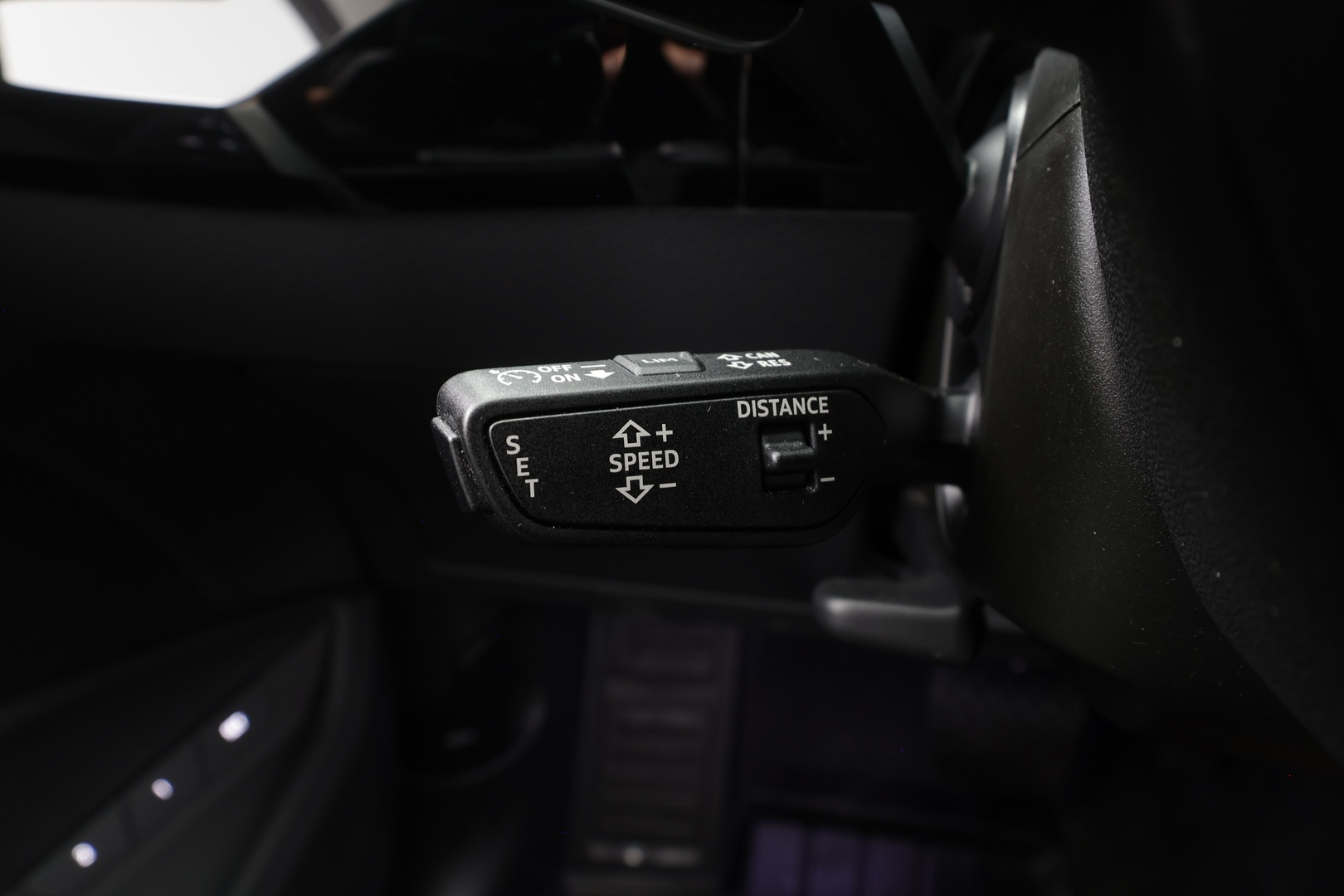 AUDI E-TRON 2023