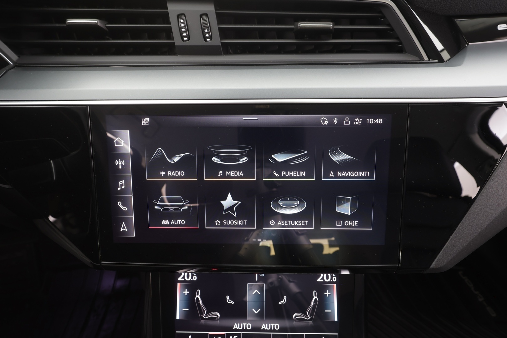 AUDI E-TRON 2023