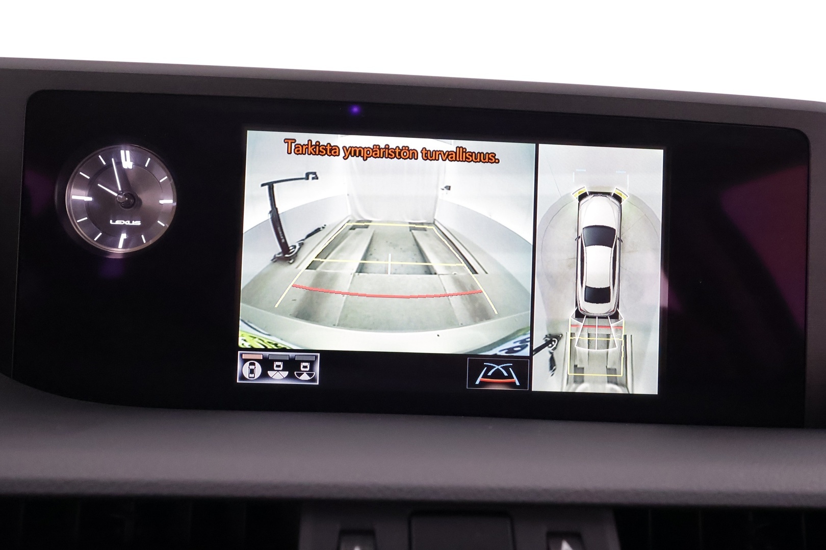 LEXUS ES 2019