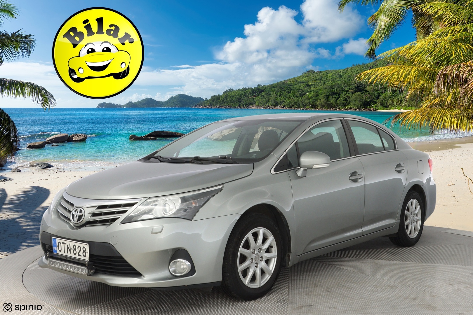 TOYOTA Avensis 2012