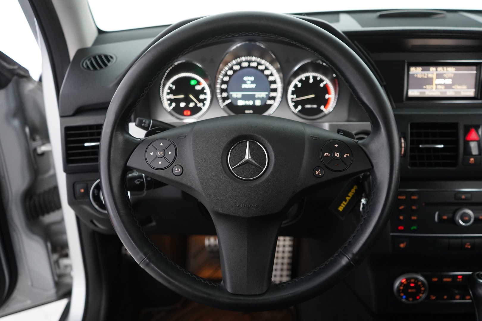 MERCEDES-BENZ GLK 2011