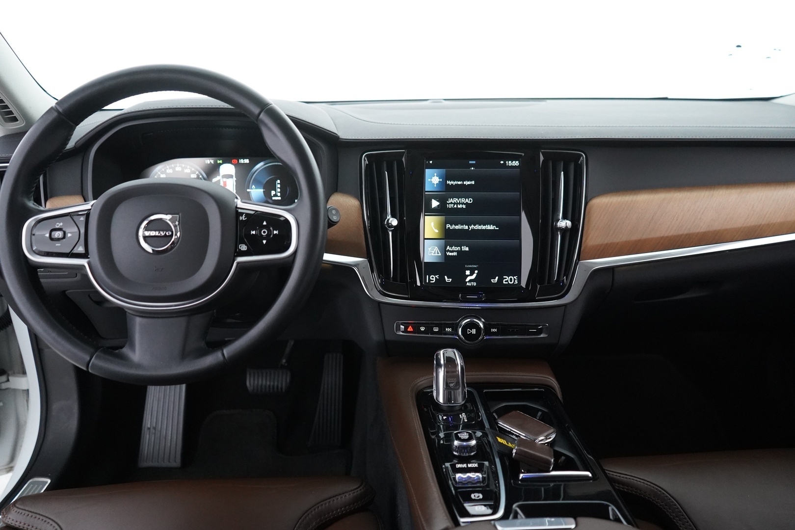 VOLVO V90 2019