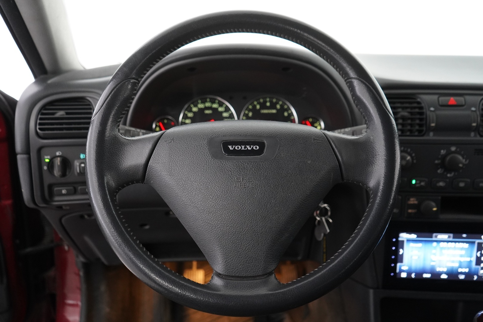 VOLVO V40 2004