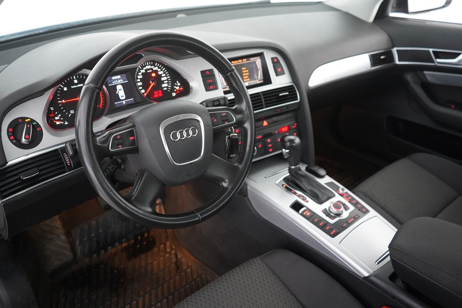 AUDI A6 2010