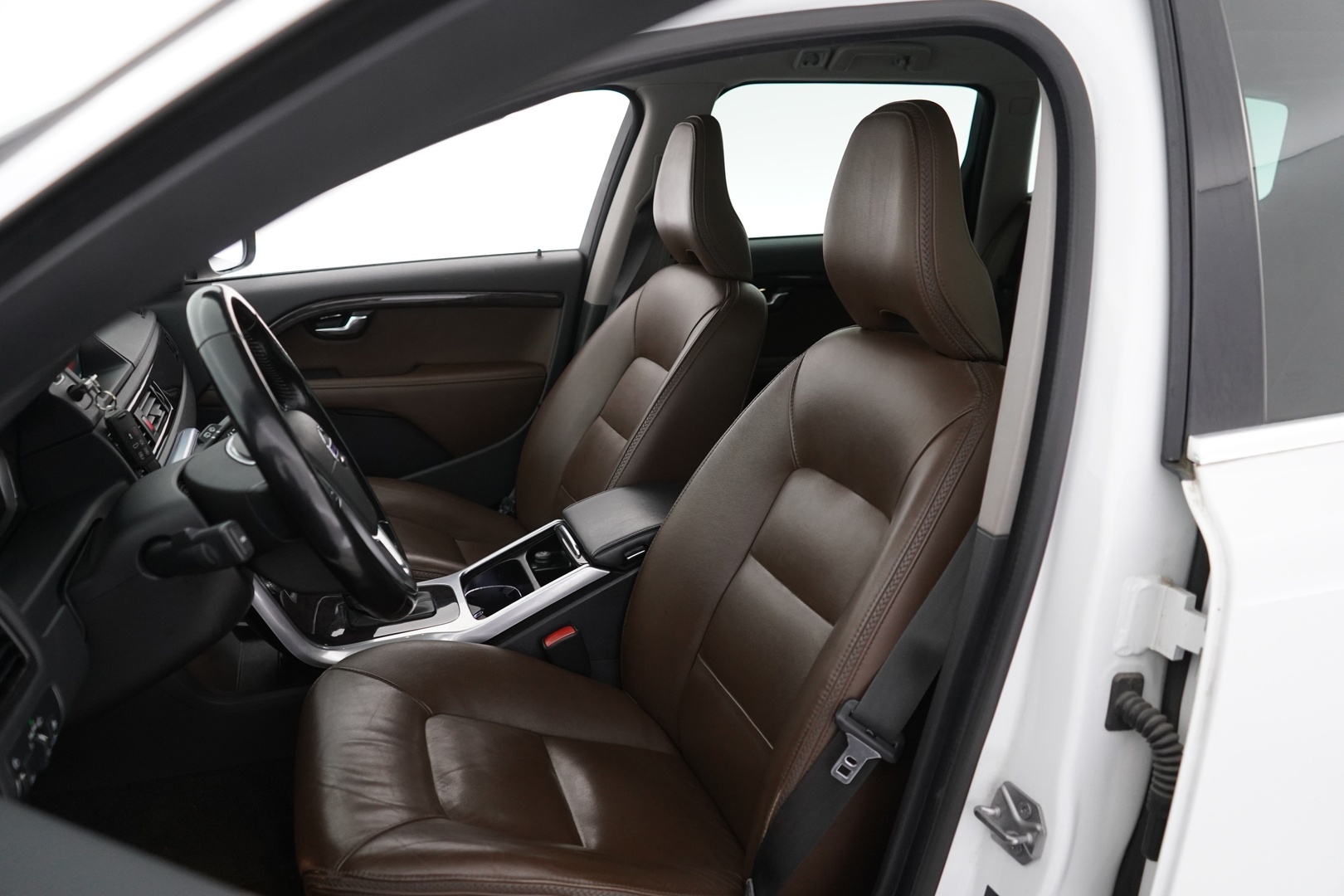 VOLVO XC70 2015