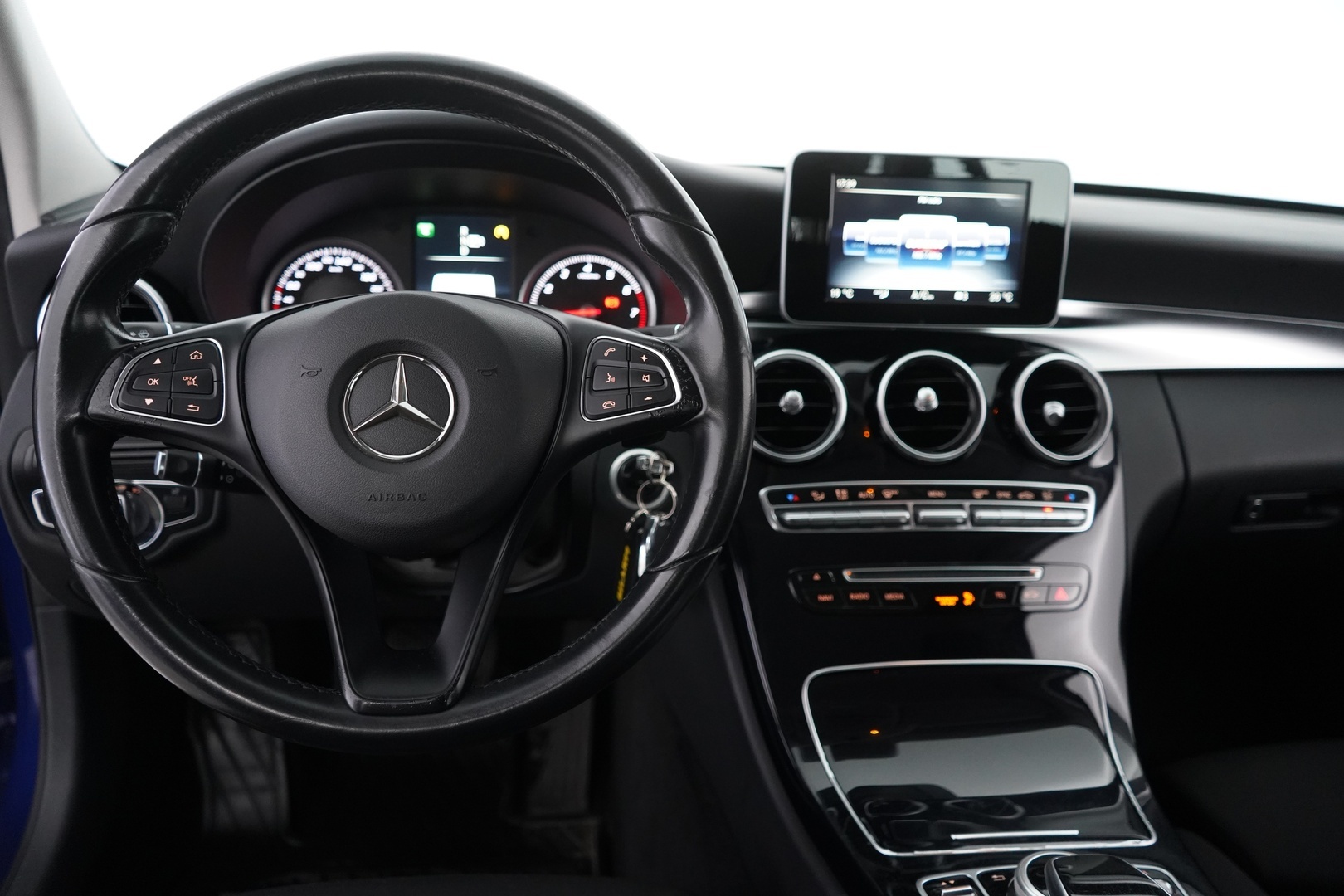 MERCEDES-BENZ C 2015