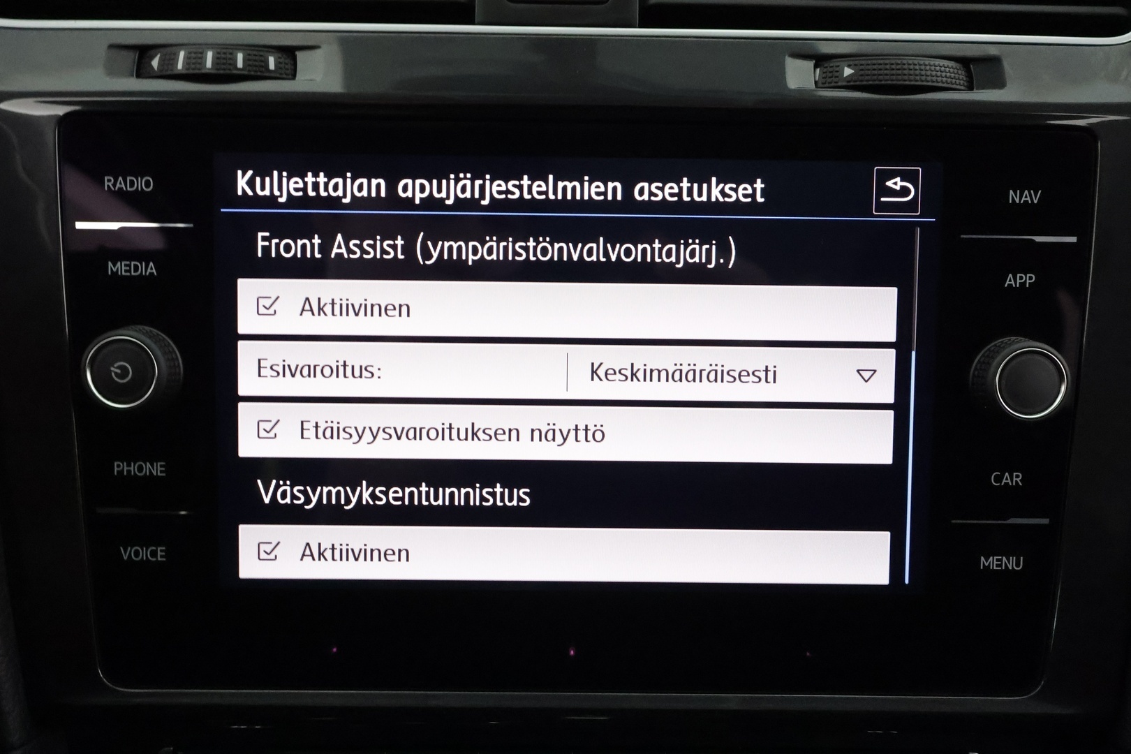 VOLKSWAGEN Golf 2018