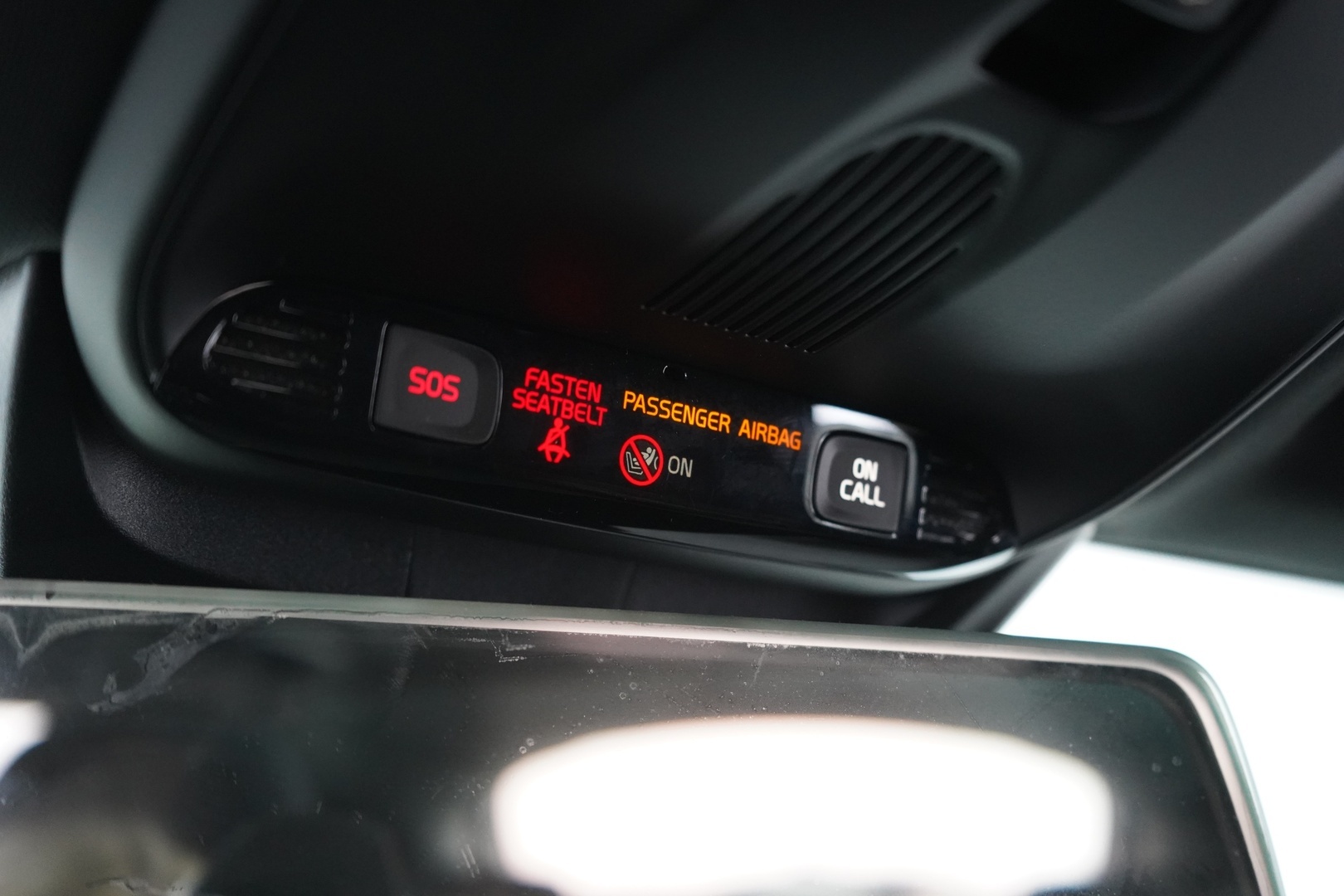 VOLVO V40 2017