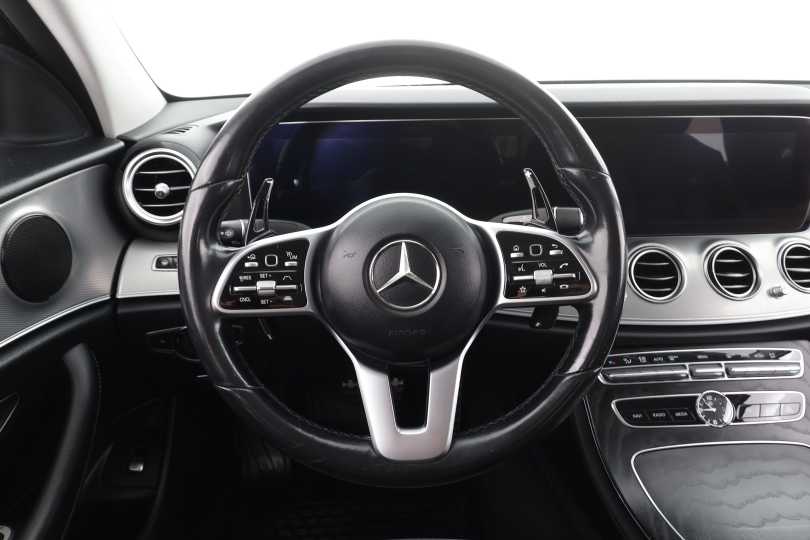 MERCEDES-BENZ E 2019