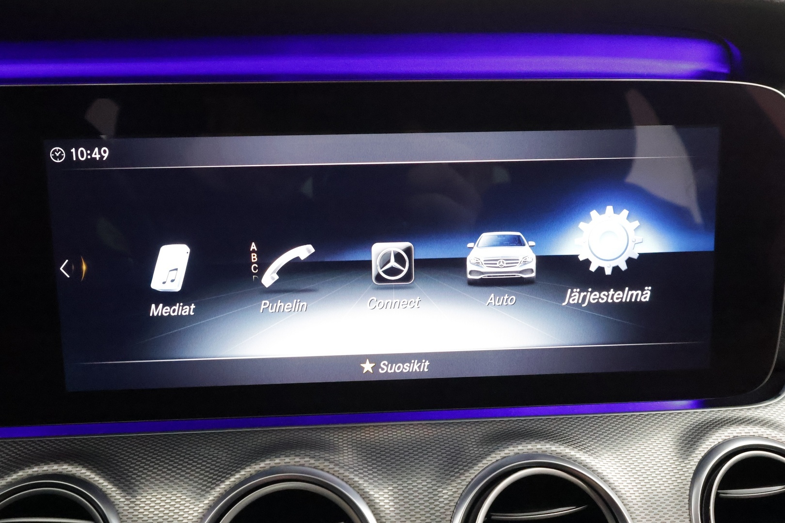 MERCEDES-BENZ E 2019