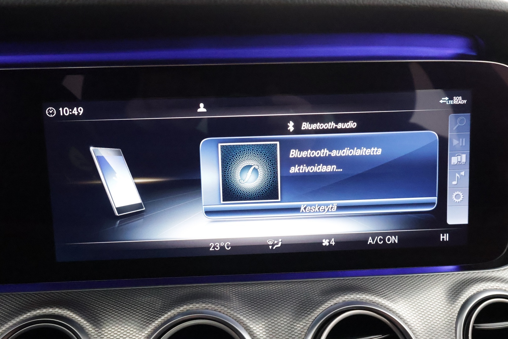 MERCEDES-BENZ E 2019