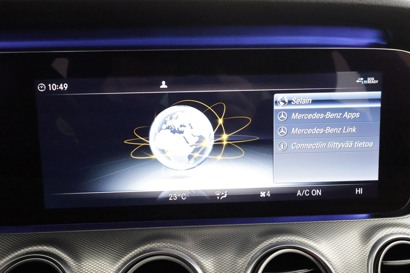 MERCEDES-BENZ E 2019