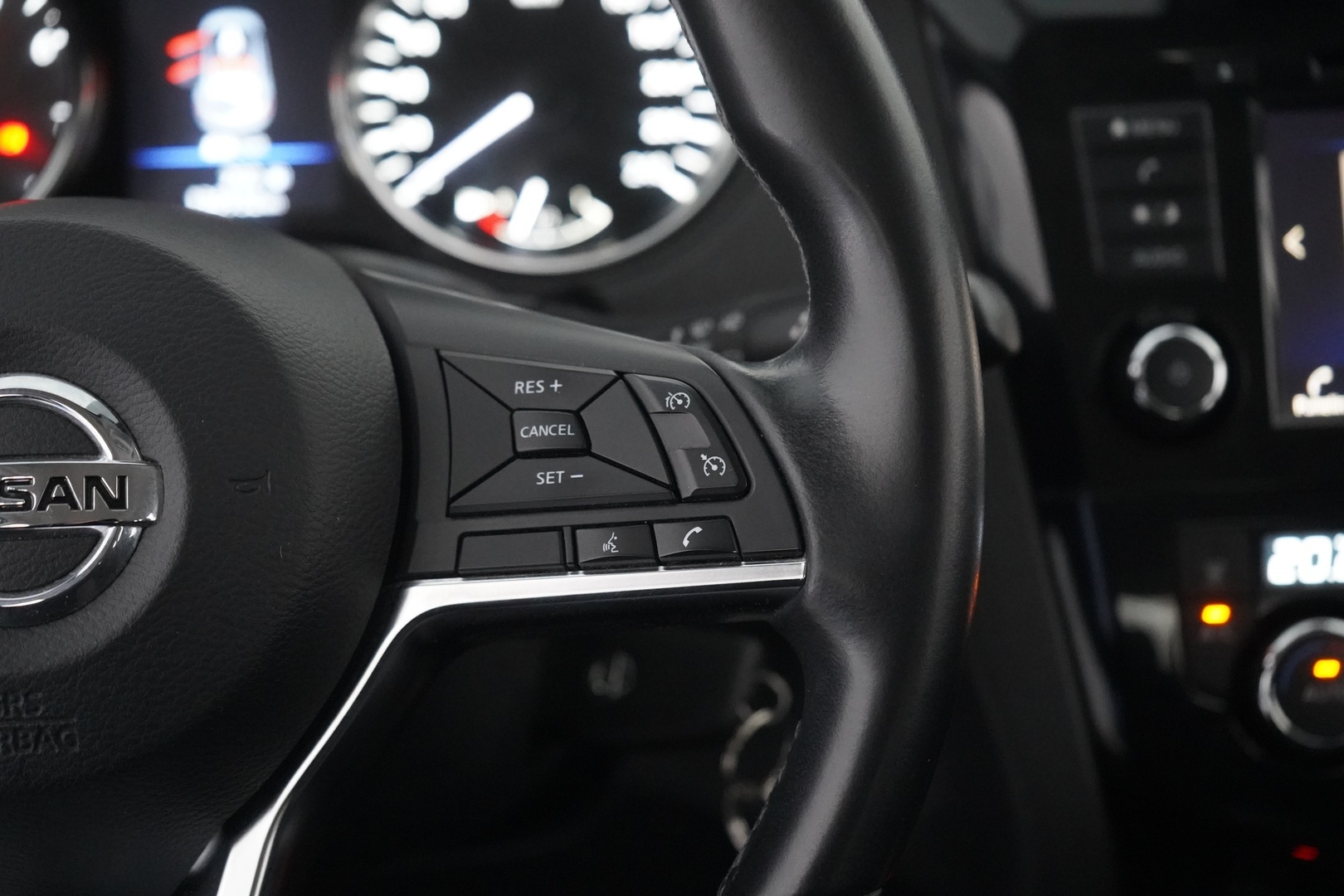 NISSAN Qashqai 2020