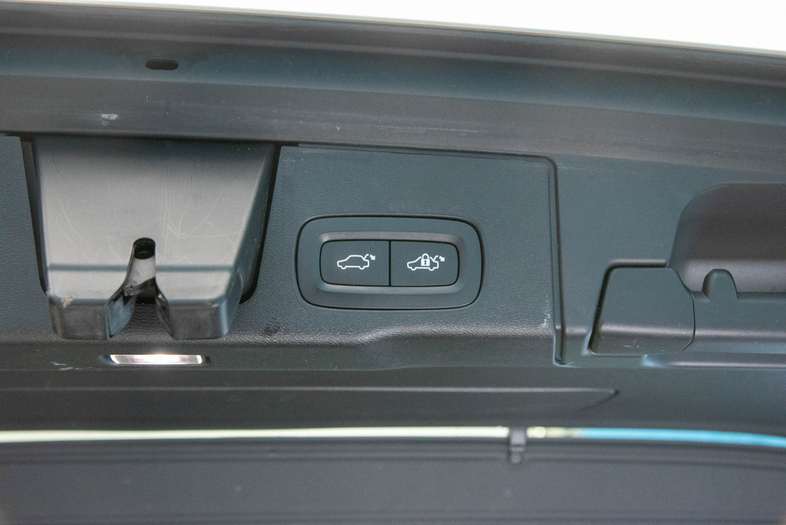 VOLVO XC60 2020