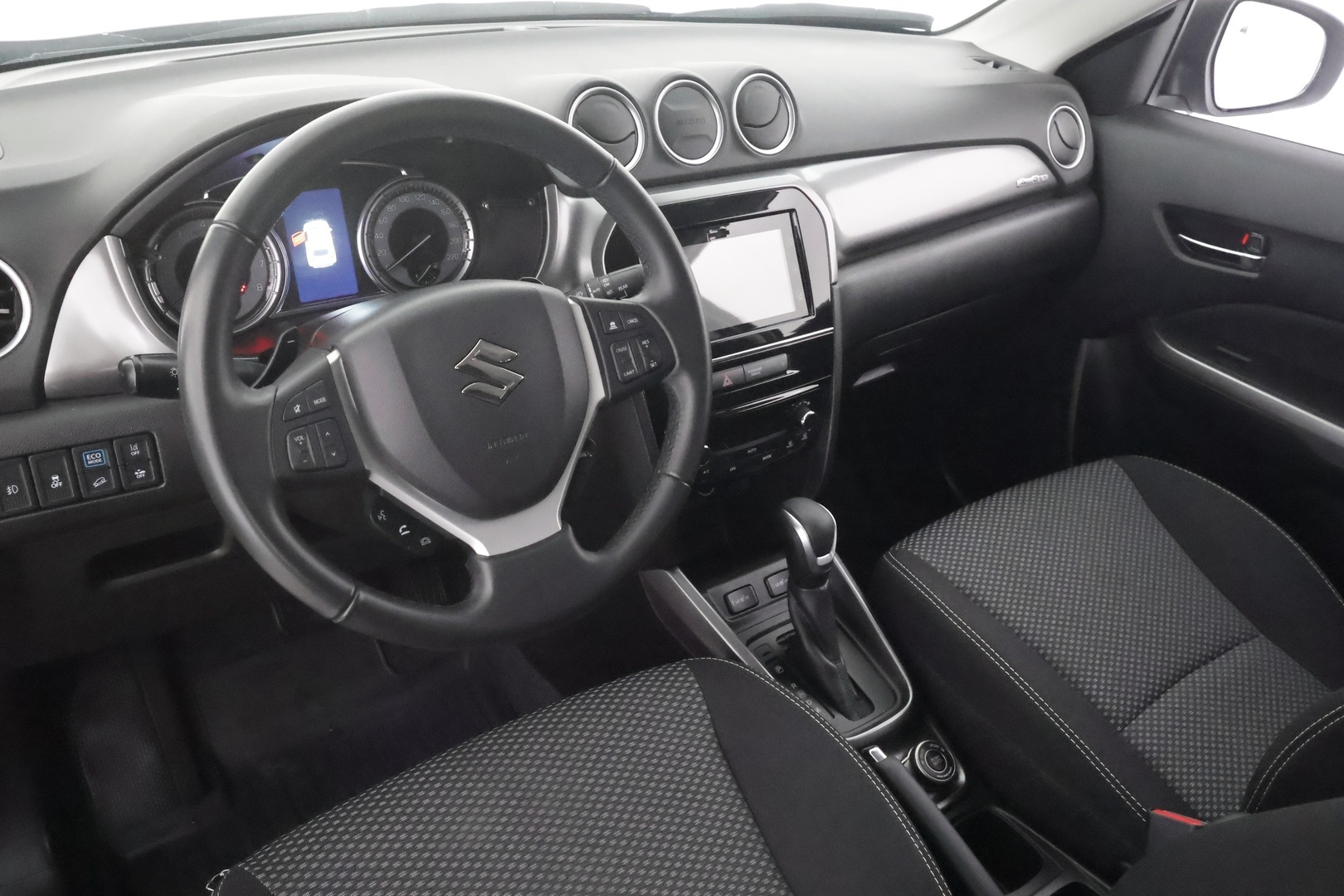 SUZUKI Vitara 2024