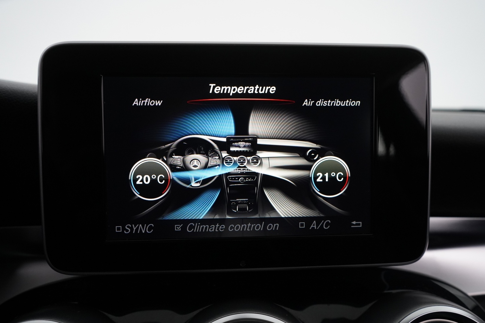 MERCEDES-BENZ C 2016