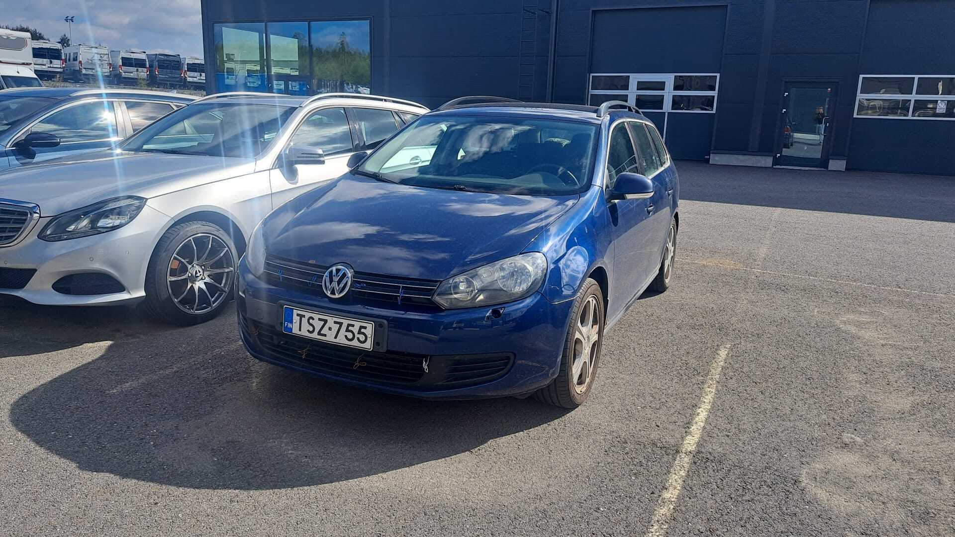 VOLKSWAGEN Golf 2009
