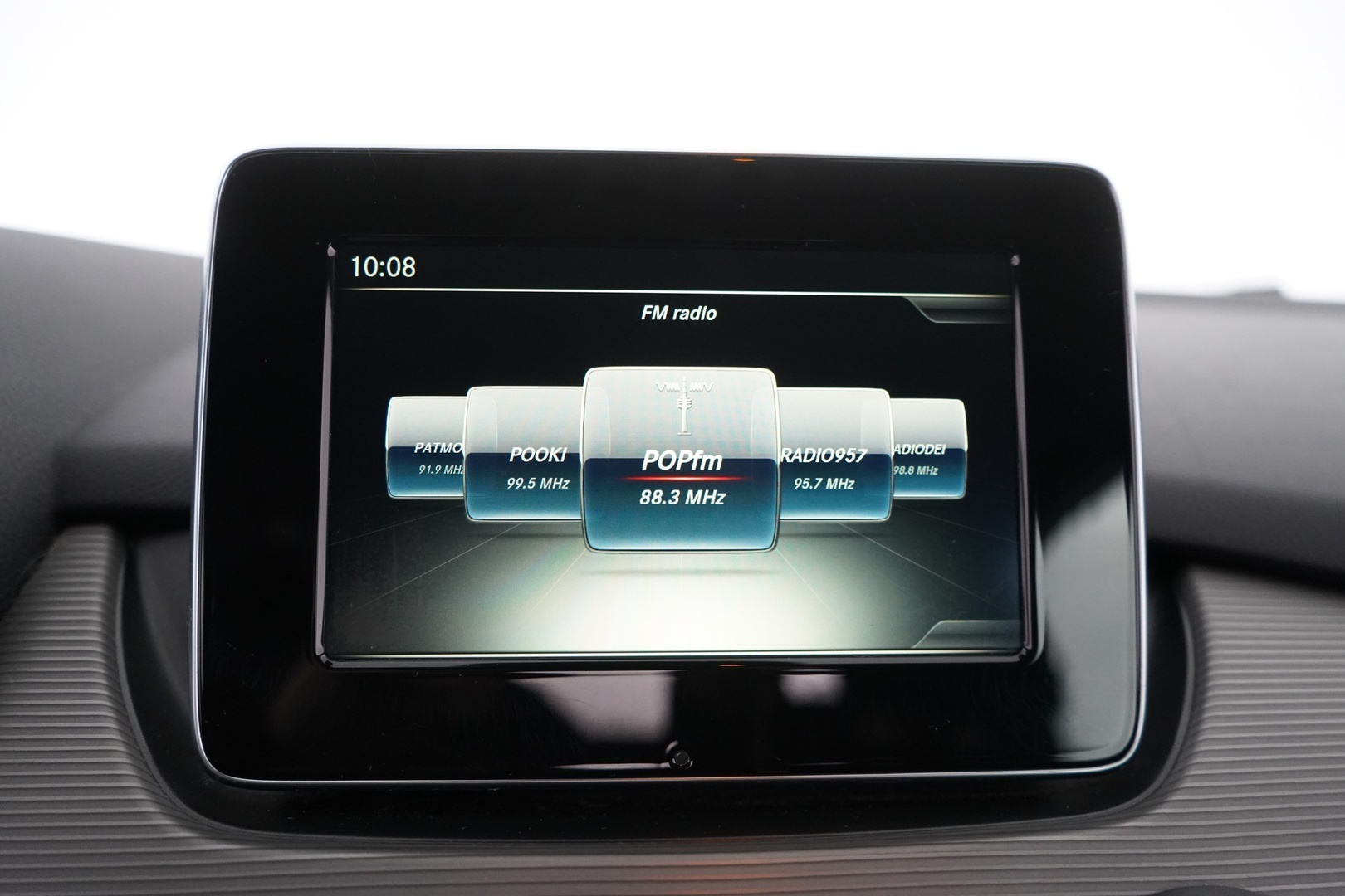 MERCEDES-BENZ B 2015