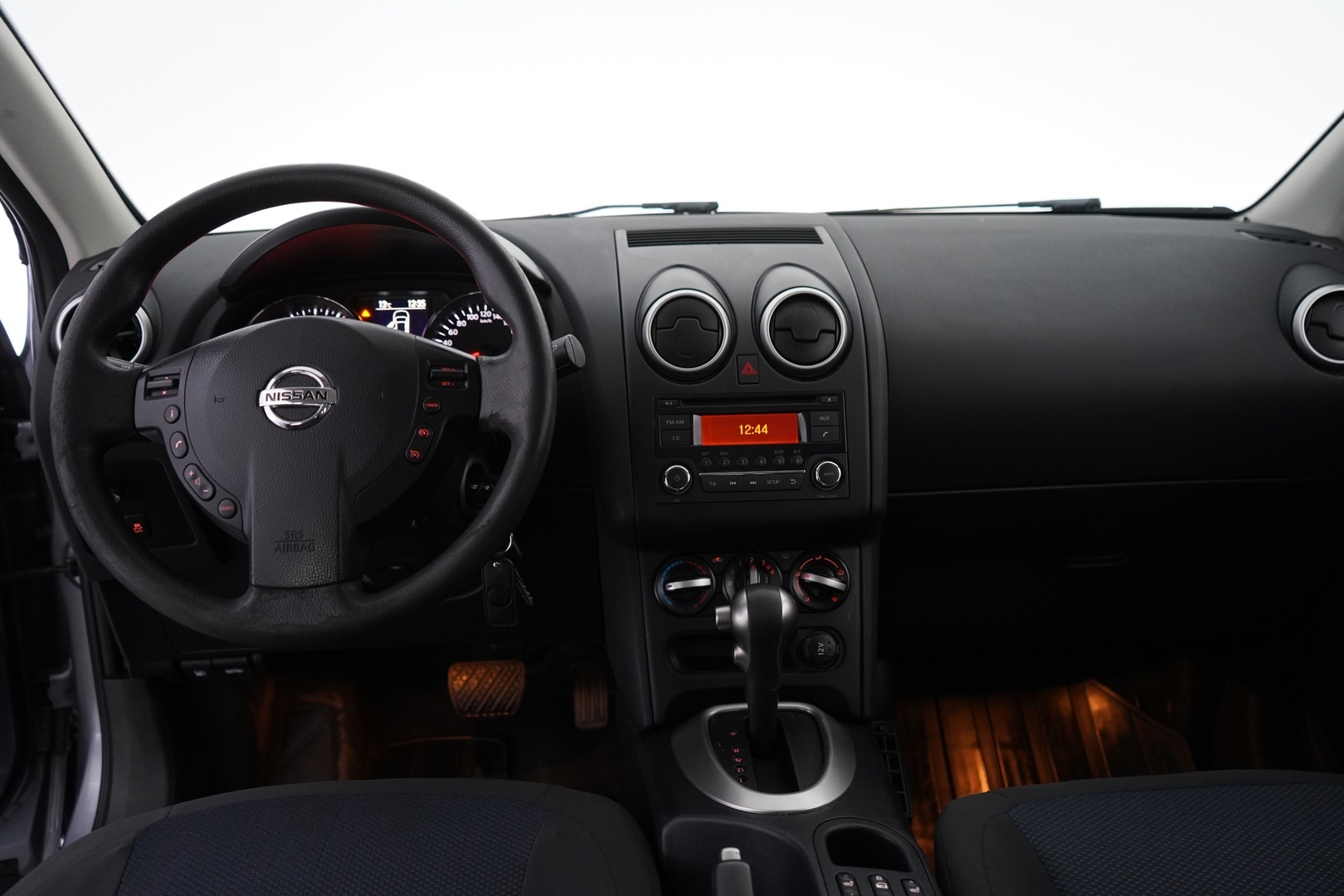 NISSAN Qashqai 2013