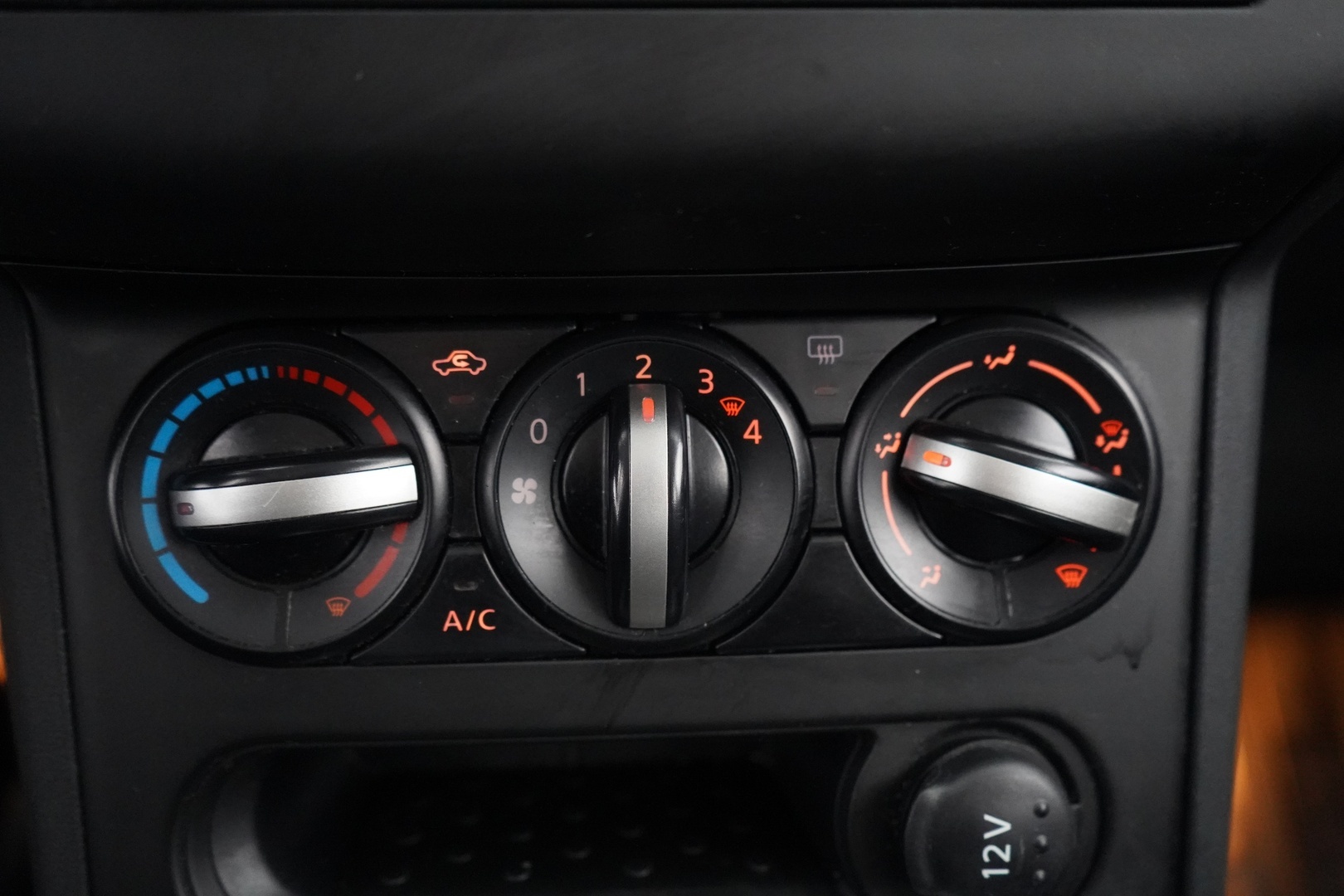 NISSAN Qashqai 2013