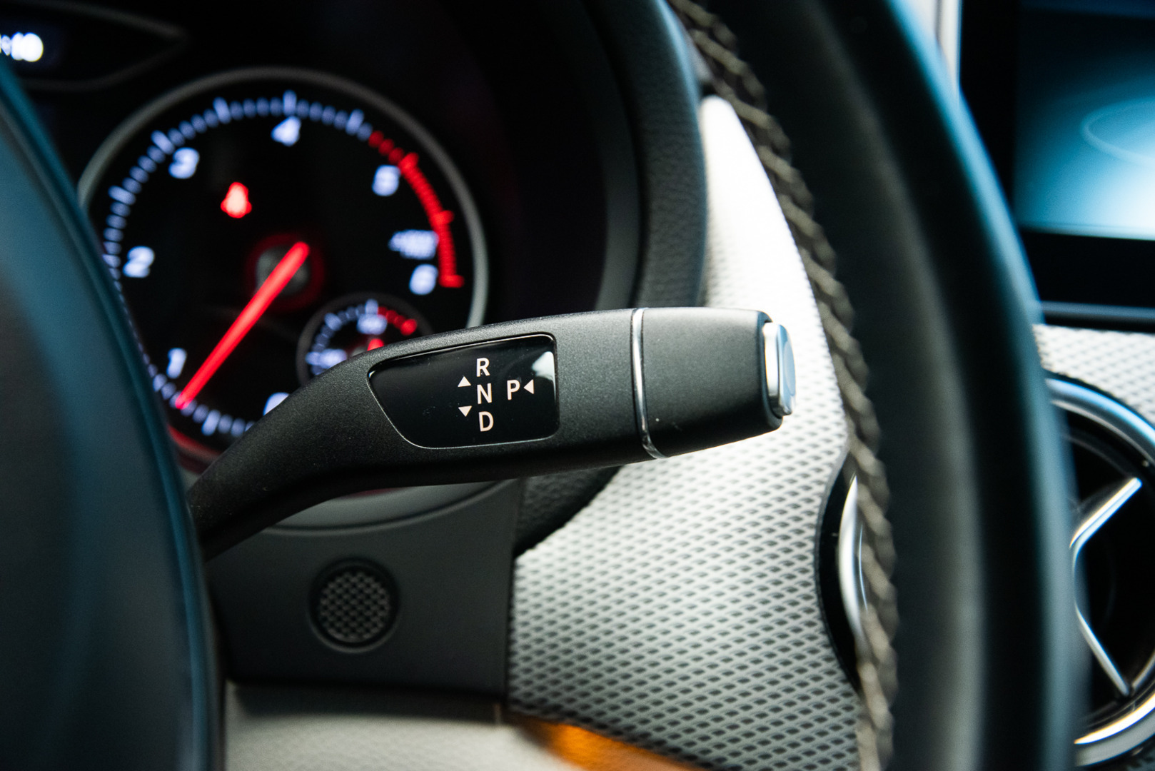 MERCEDES-BENZ B 2015