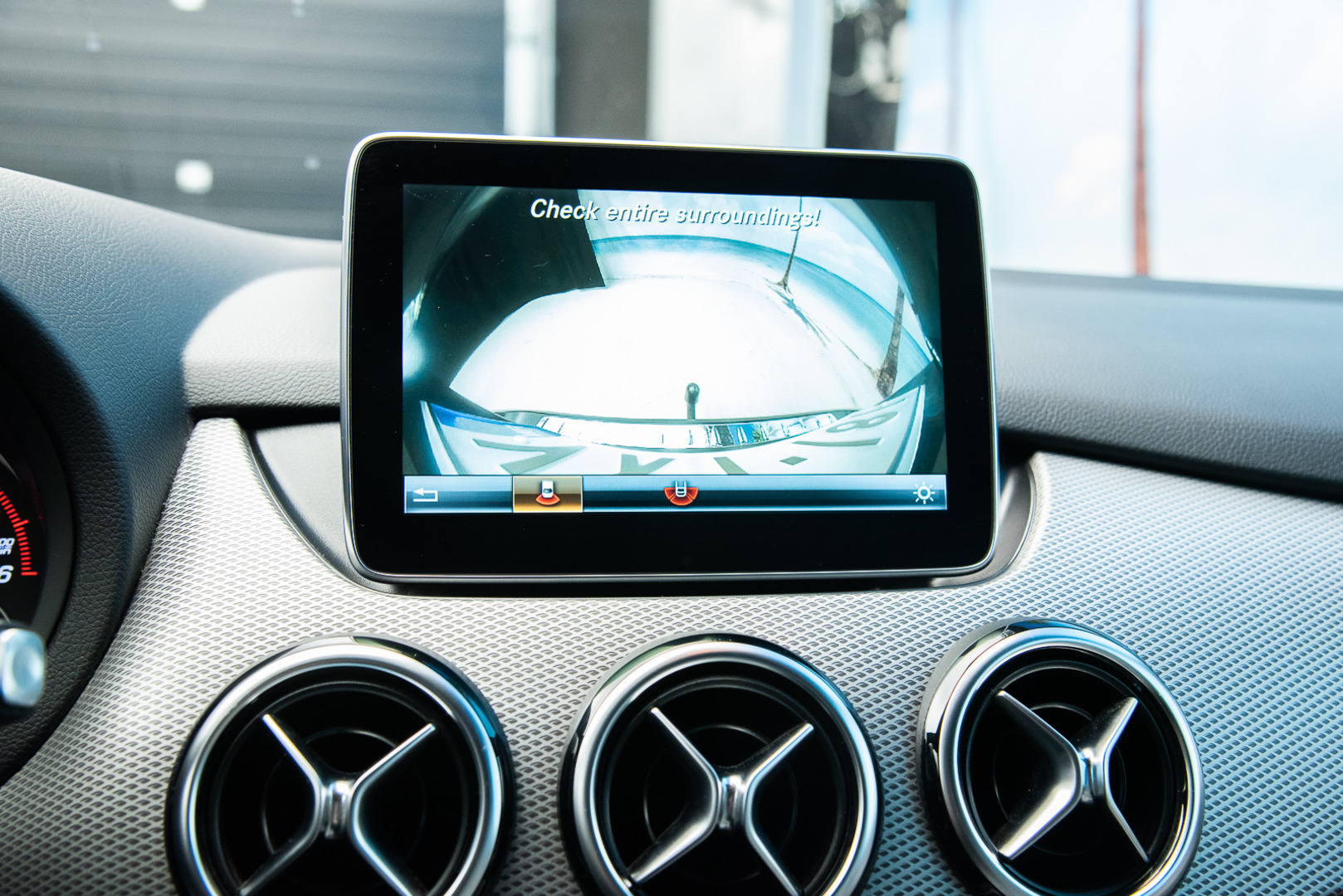 MERCEDES-BENZ B 2015