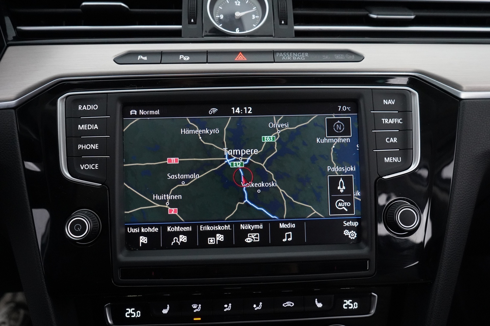 VOLKSWAGEN Passat 2017