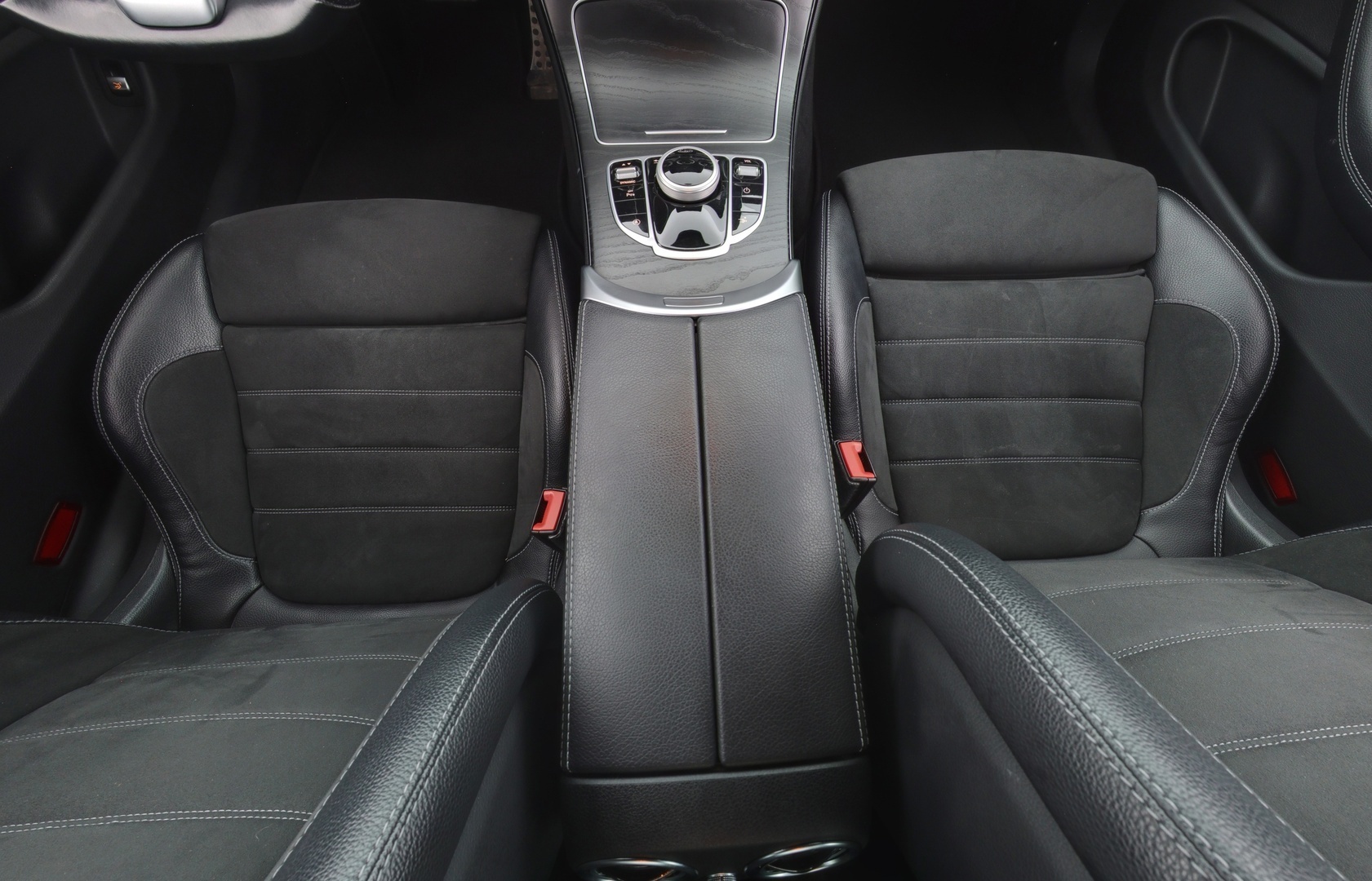 MERCEDES-BENZ C 2016