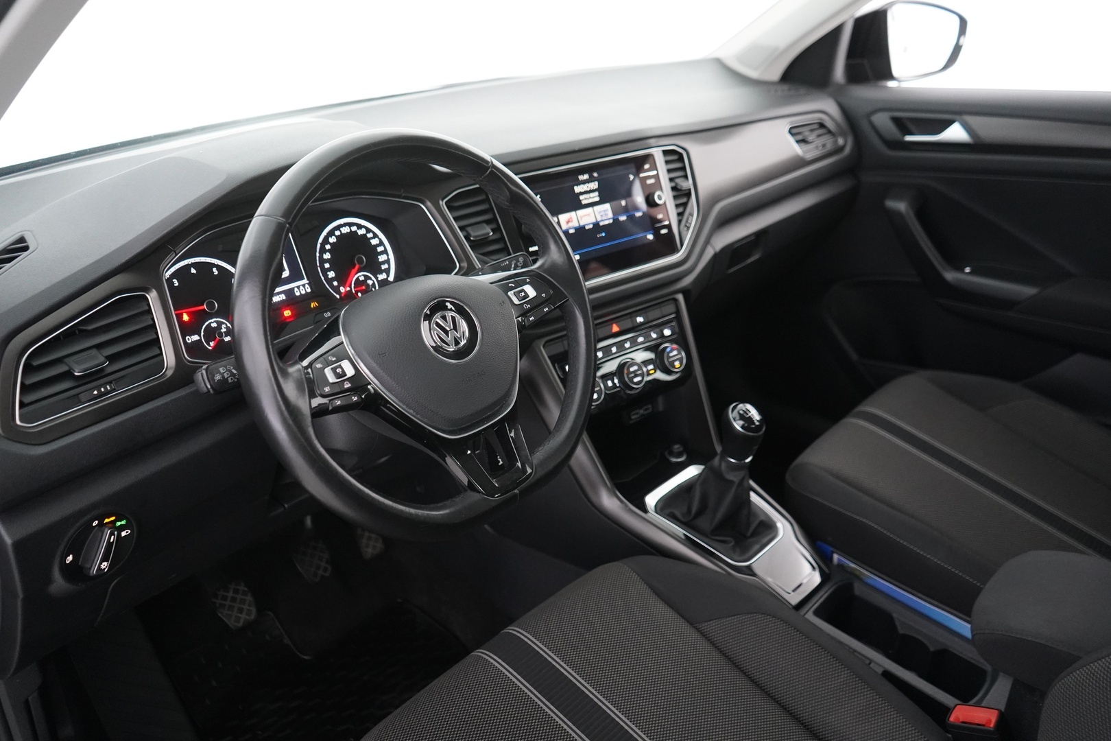 VOLKSWAGEN T-Roc 2017