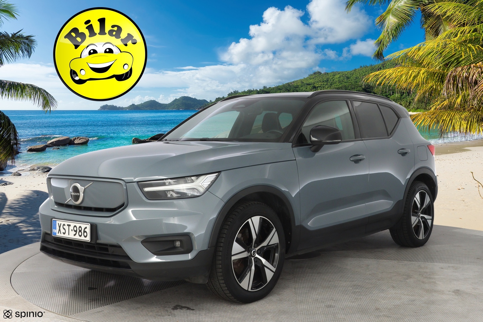 VOLVO XC40 2021