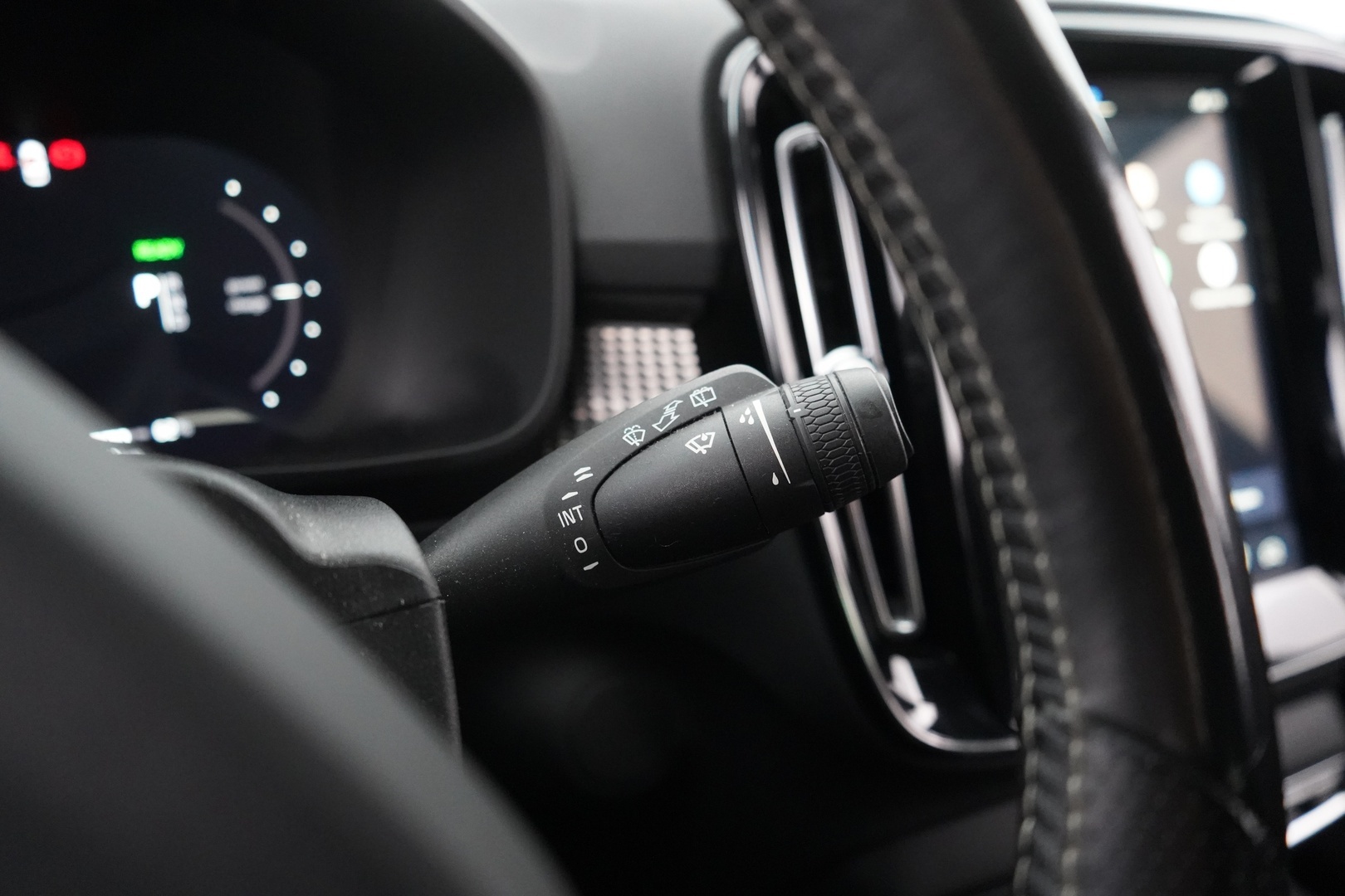 VOLVO XC40 2021