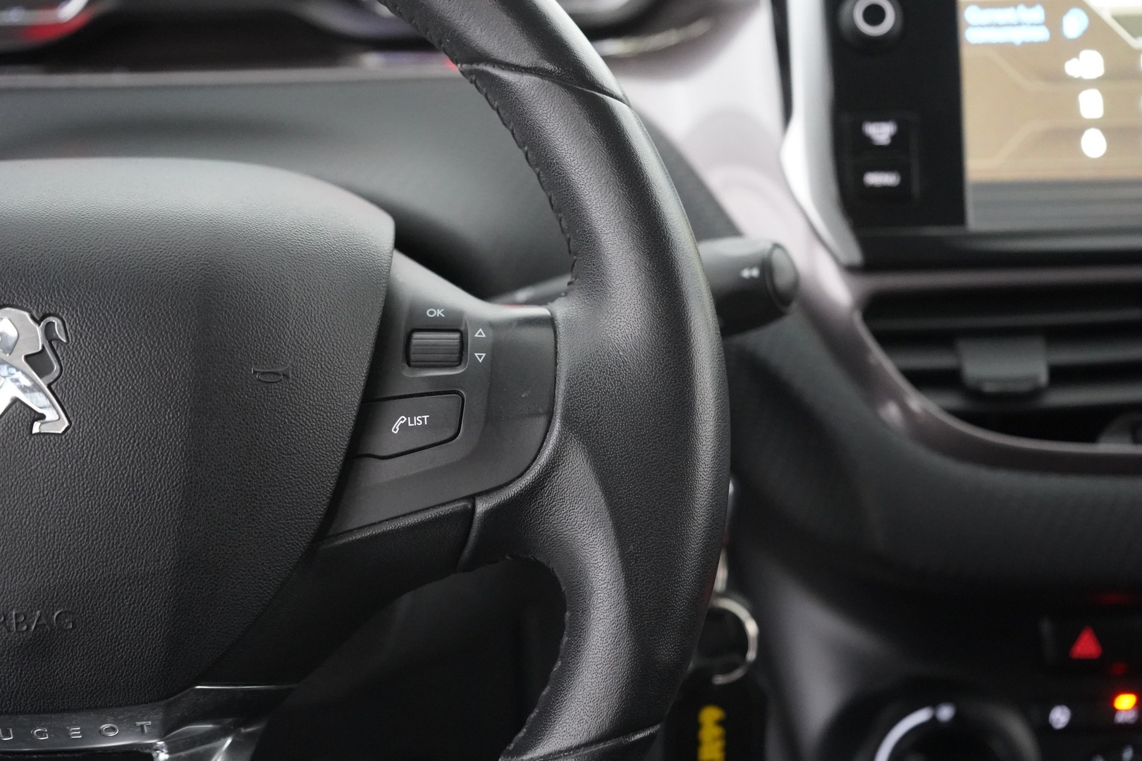 PEUGEOT 2008 2014