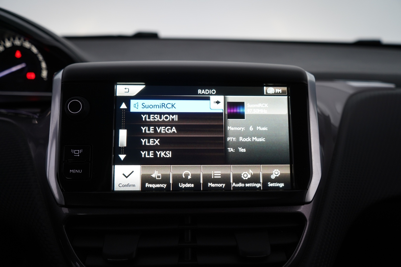 PEUGEOT 2008 2014