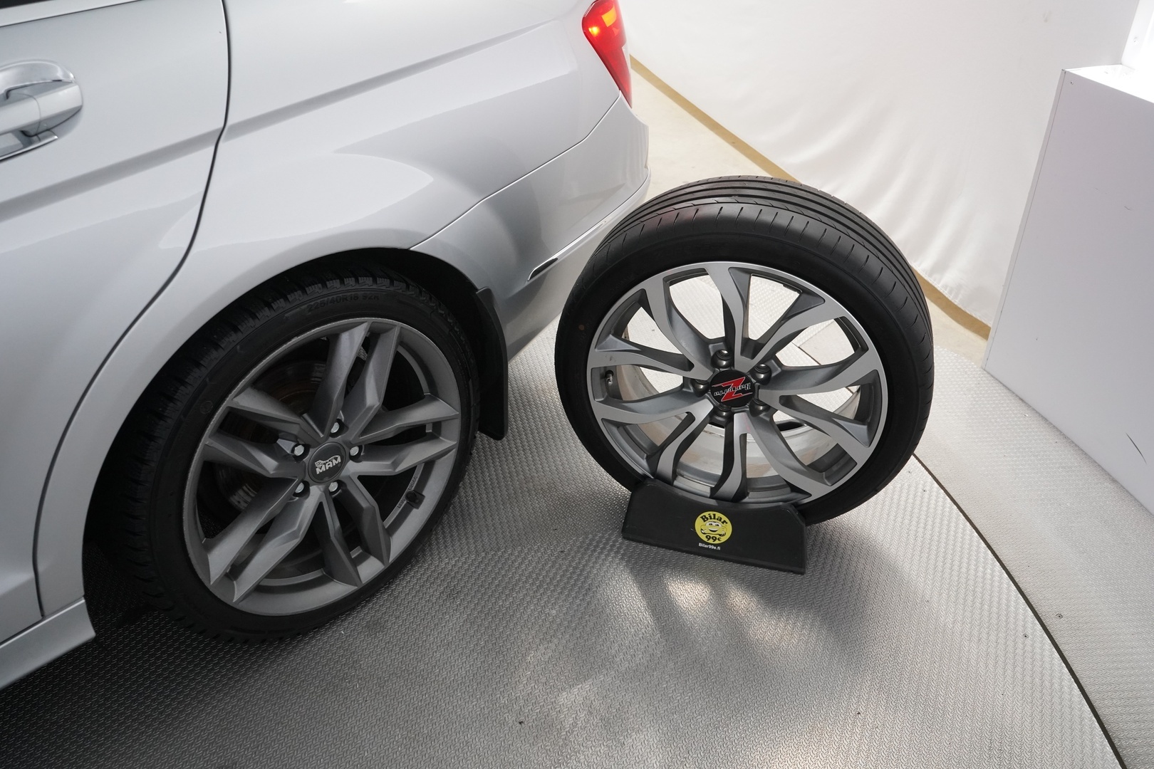 MERCEDES-BENZ C 2012