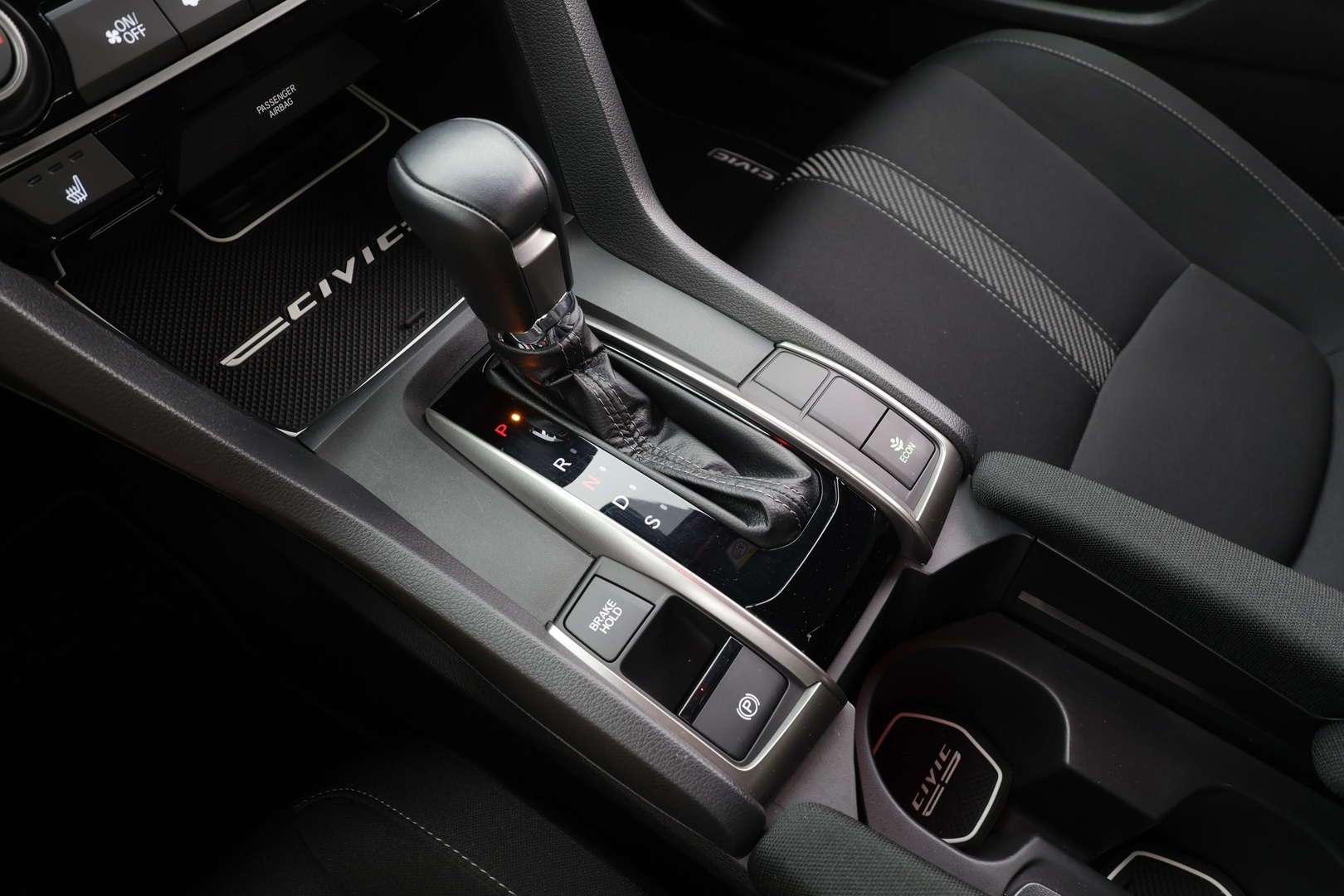 HONDA Civic 2018