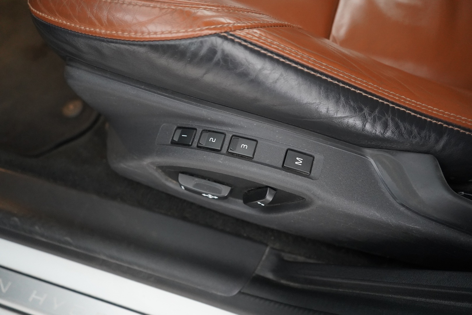 VOLVO V60 2013