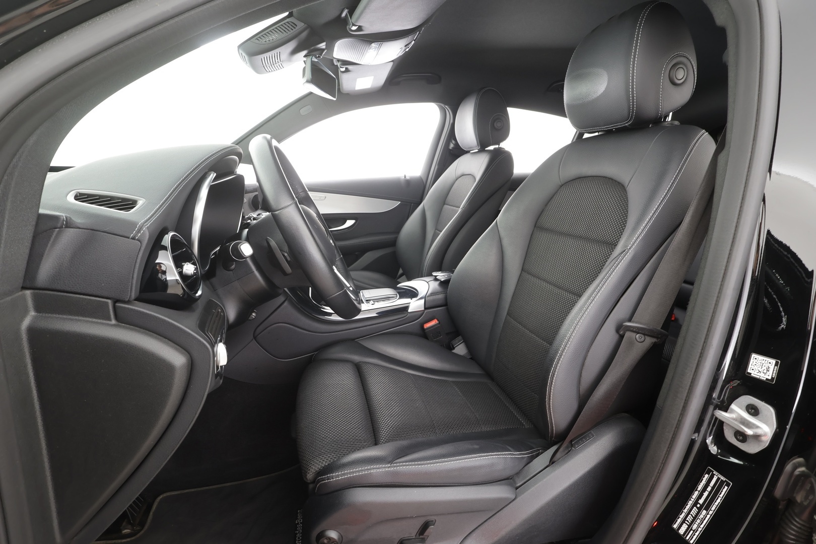 MERCEDES-BENZ GLC 2022