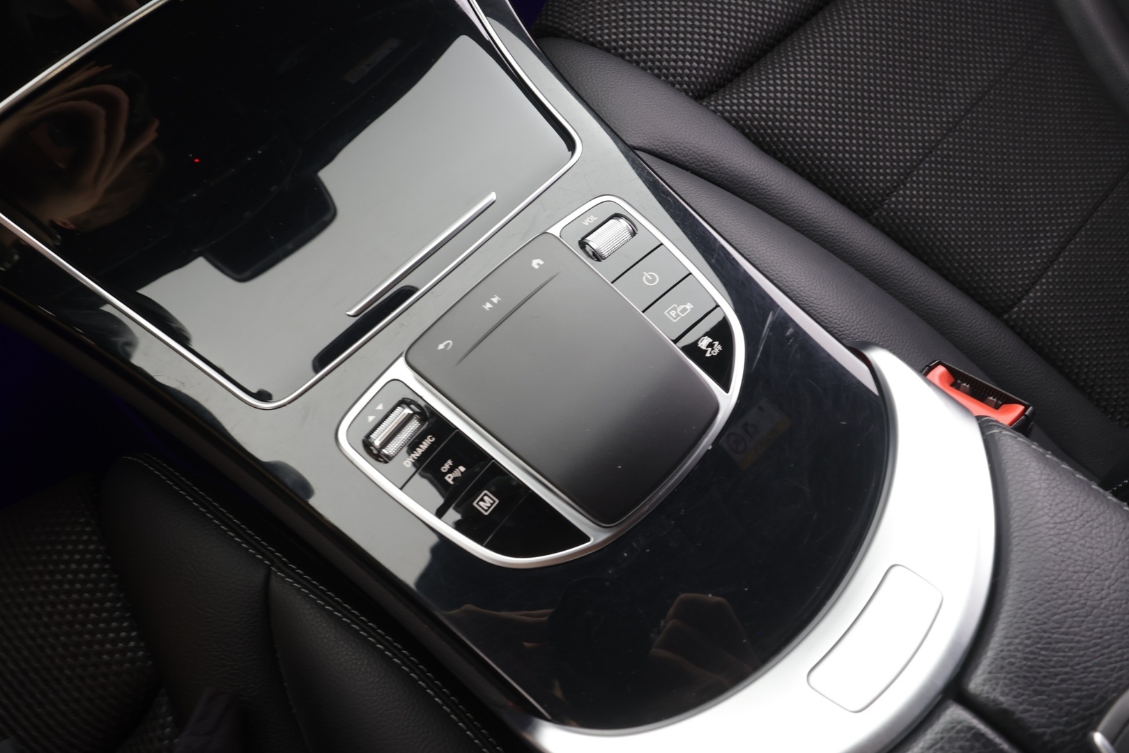 MERCEDES-BENZ GLC 2022