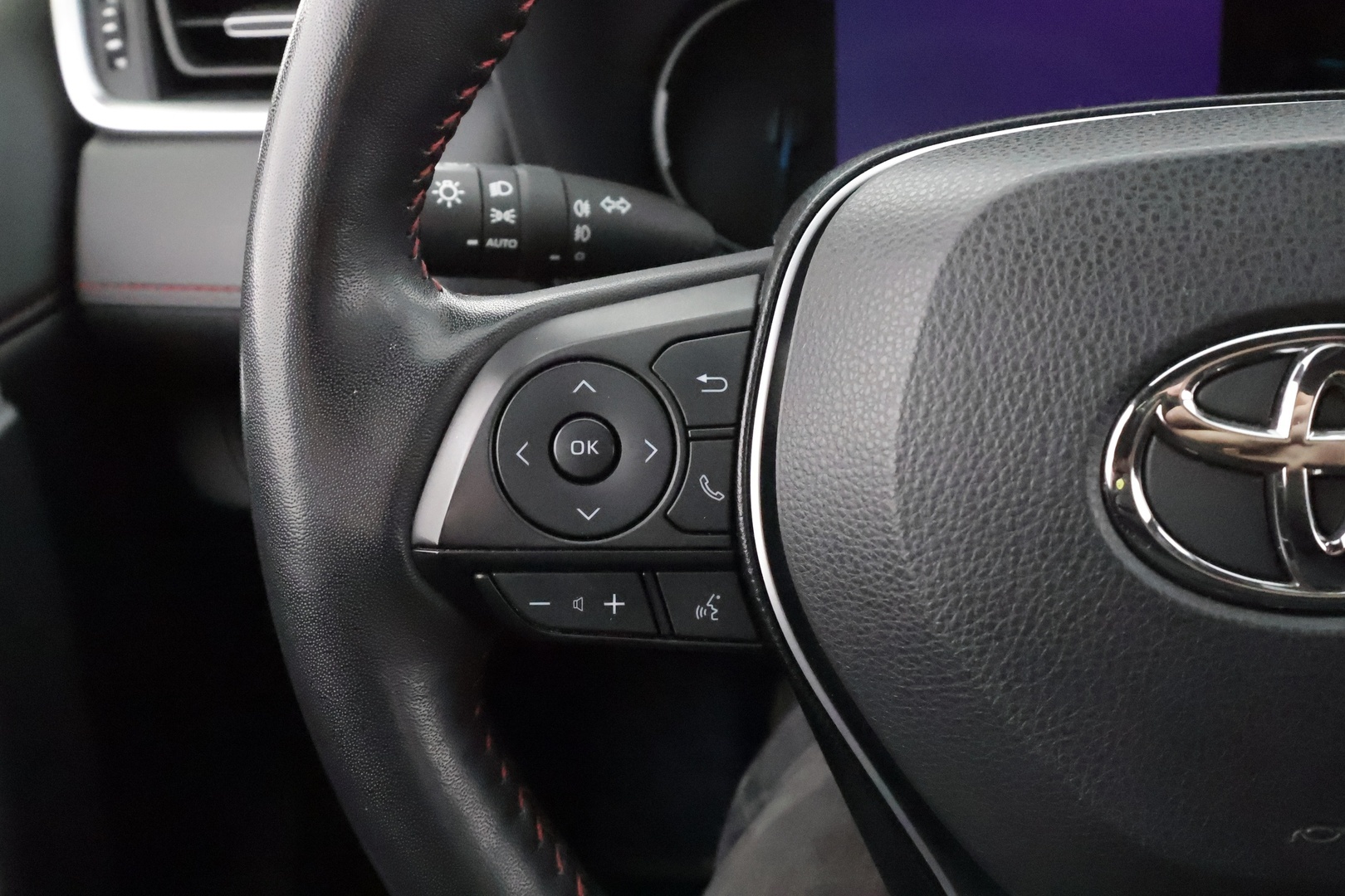 TOYOTA RAV4 Plug-in 2021