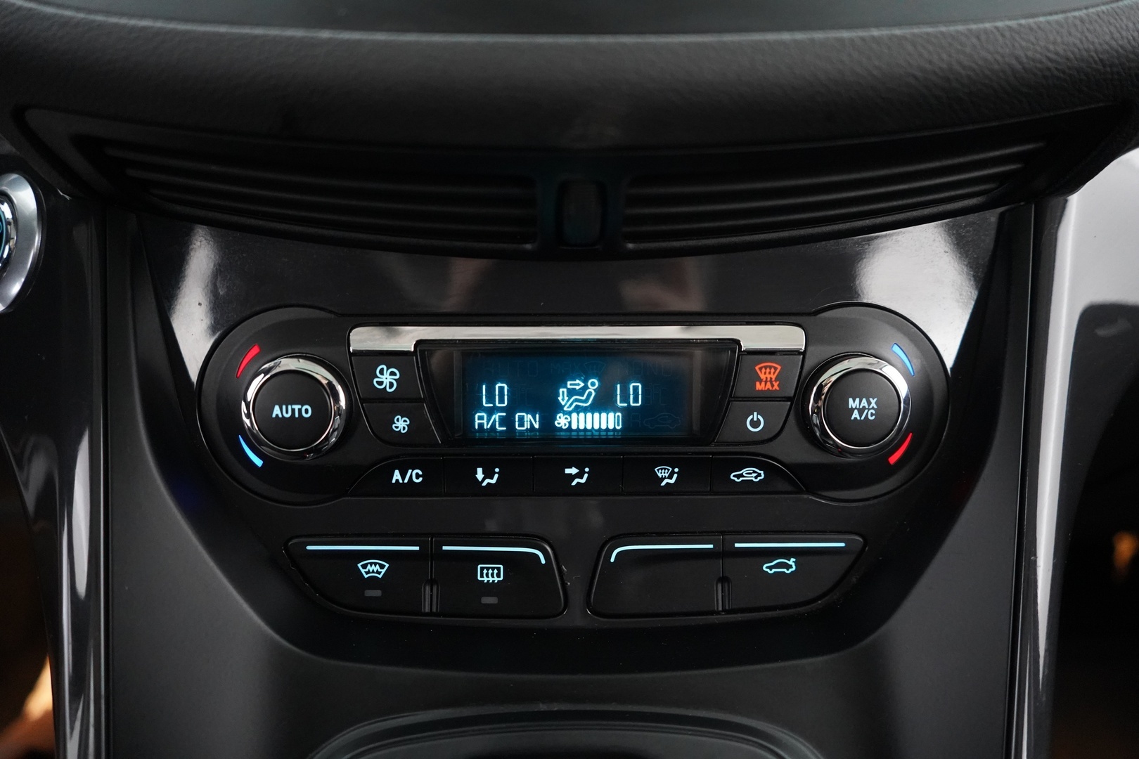 FORD Kuga 2013
