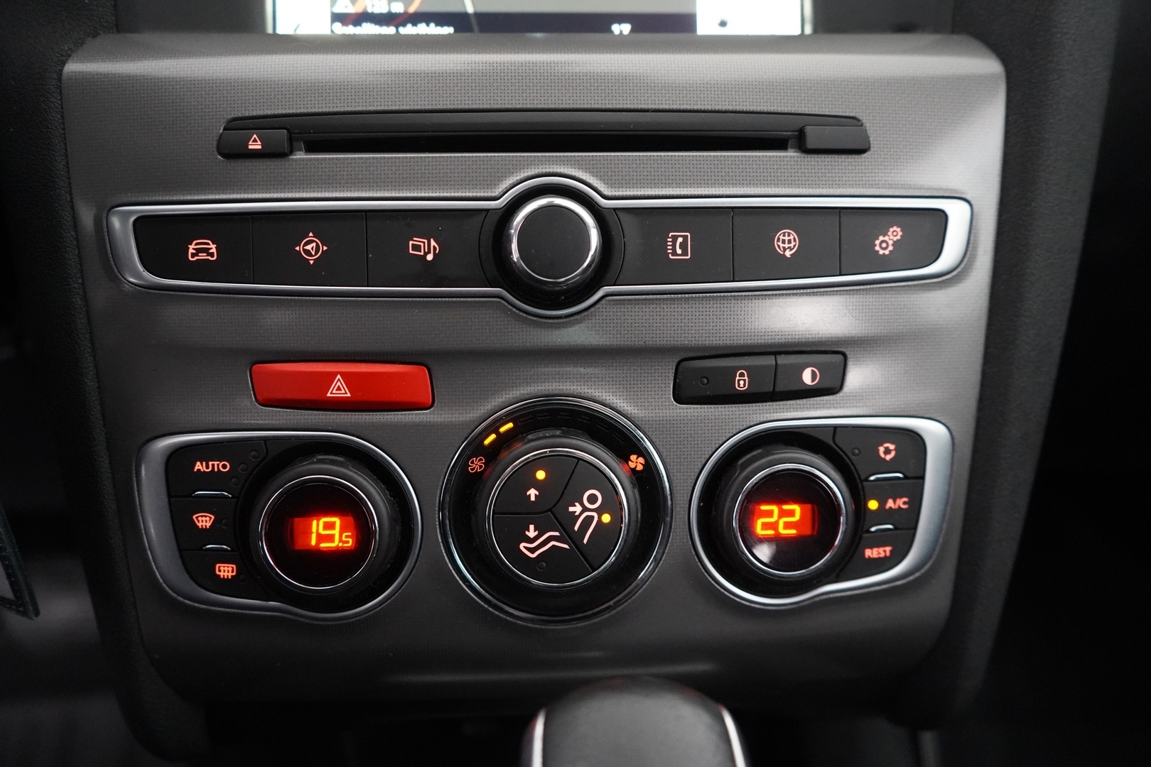 CITROEN C4 2016
