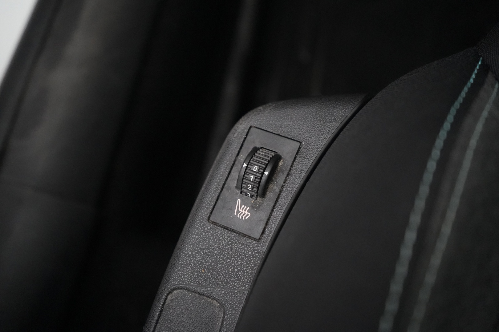 CITROEN C4 2016