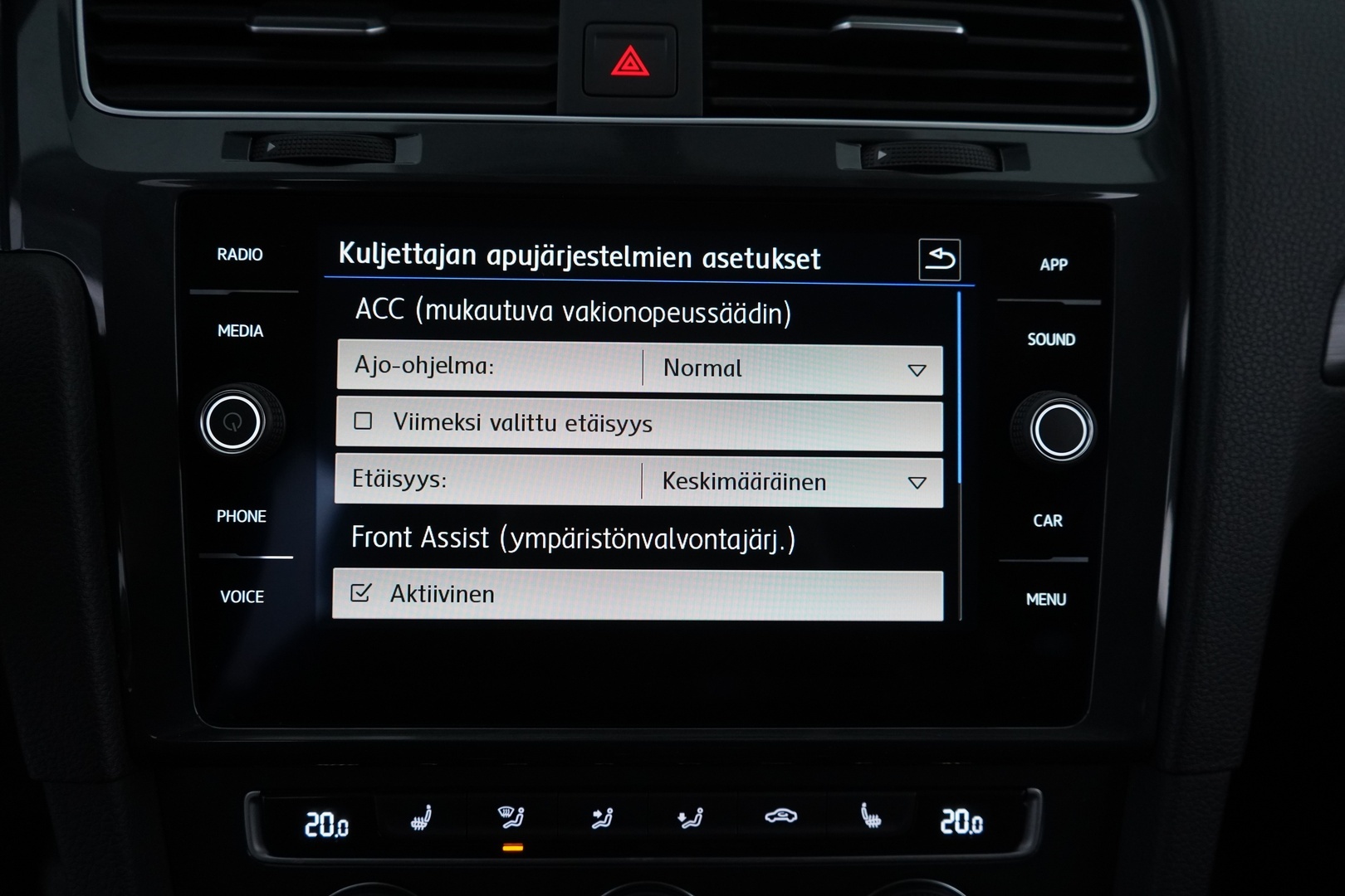 VOLKSWAGEN Golf 2020